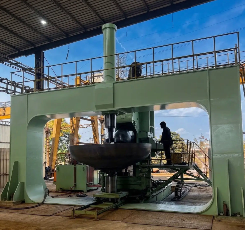 ICEM Flanging Machine at Wada